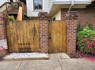1037 Angler Ln, Virginia Beach, VA 23451