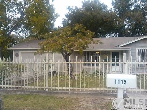 3rd image of 1115 W Mayfield Blvd