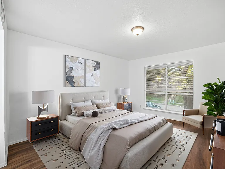 334 Valley Park Dr — Photo 5