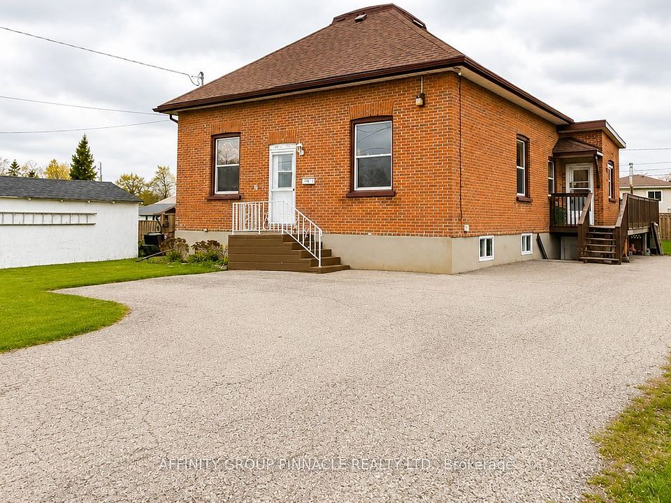 1st image of 170 Queen St