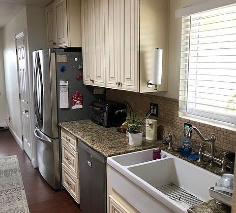 5th image of 7608 Ashford Way