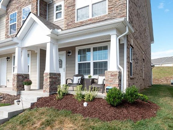 3rd image of 173 Cobblestone Place Dr