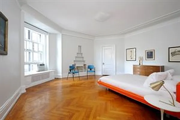 Sold by Douglas Elliman | media 3