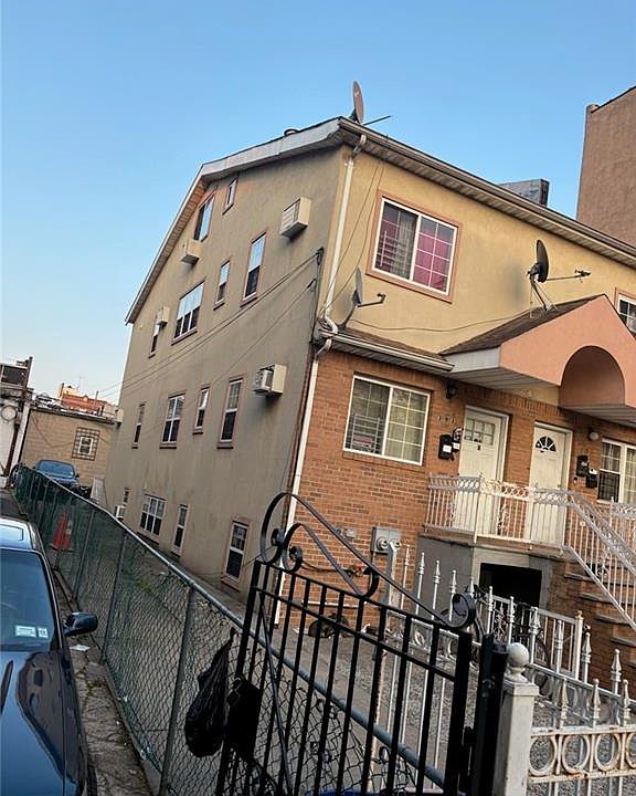 2nd image of 393 E 49th St
