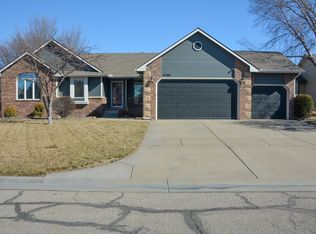6206 W Brookview St, Wichita, KS 67205