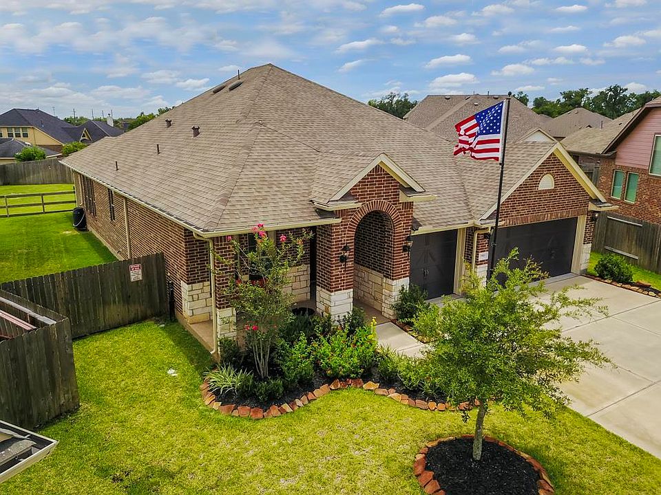 1st image of 2903 Eden Trails Ln