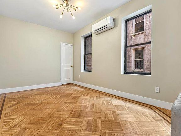 4th image of 1130 Bergen St #2R
