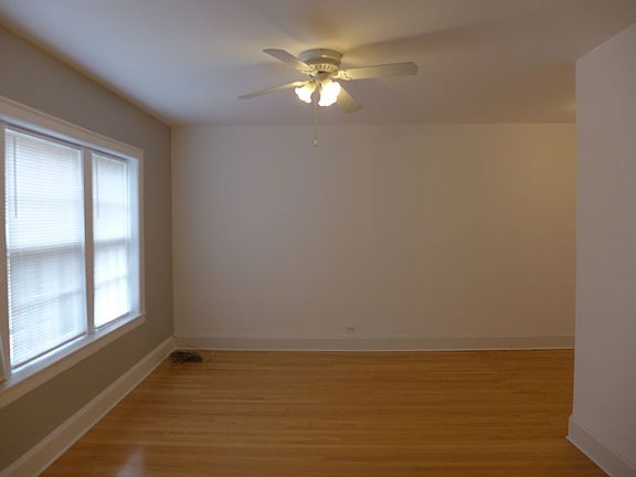 5th image of 3955 N Lamon Ave APT 308