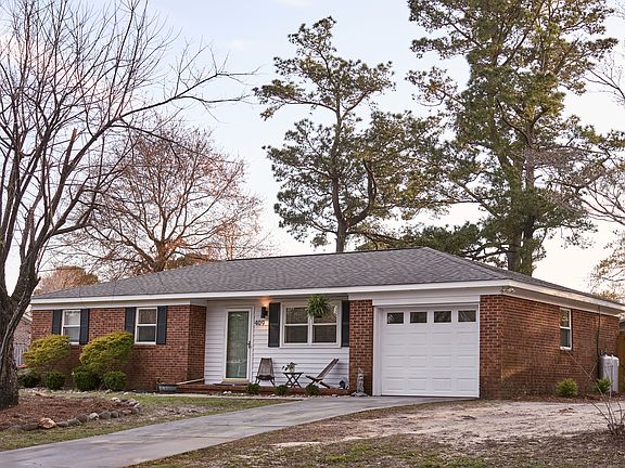 2nd image of 409 Rheims Way