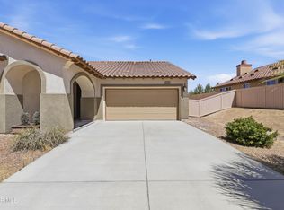 43826 Countryside Dr, Lancaster, CA 93536