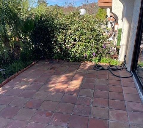 3rd image of 1741 Camino De Villas