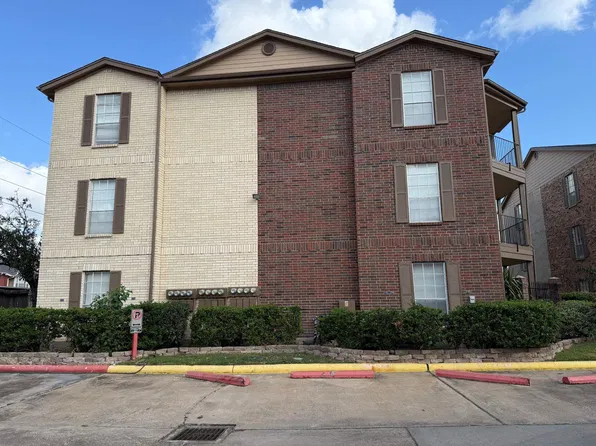 2121 Hepburn St APT 1218, Houston, TX 77054