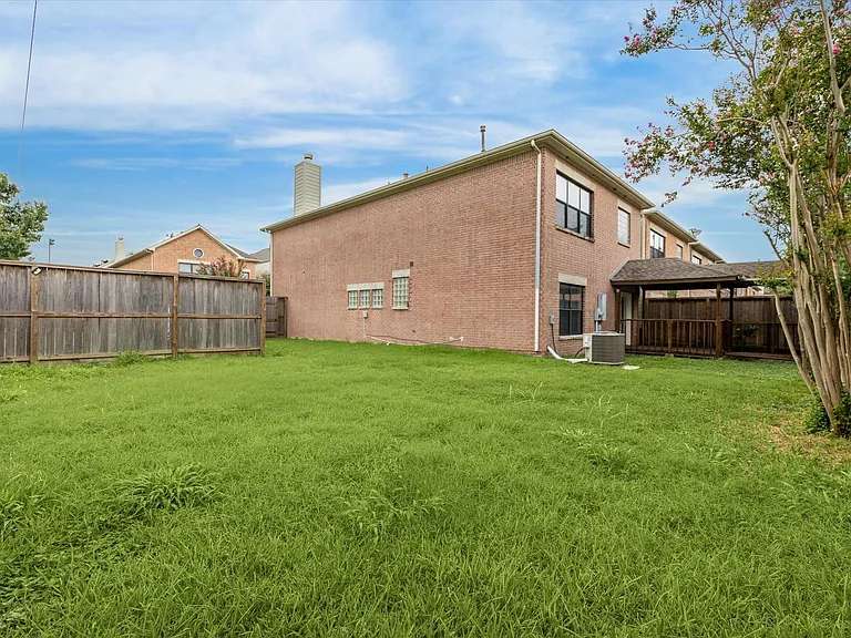 9829 Riddlelink Ln — Photo 20