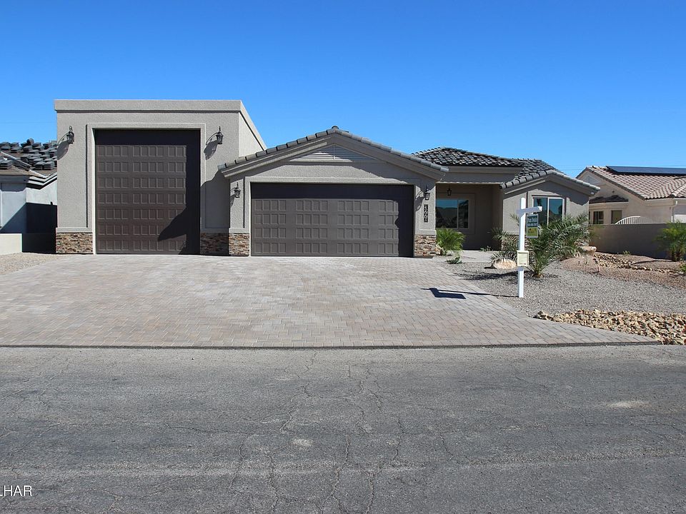 1st image of 3776 Hiawatha Dr