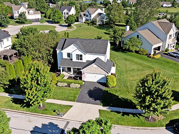 3rd image of 7533 Fairfield Lakes Dr