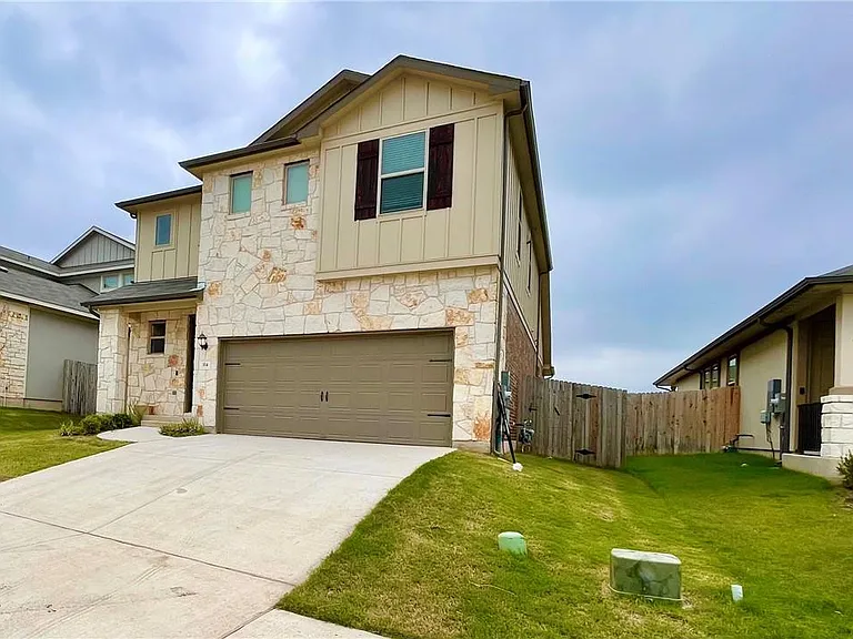 314 Dipprey Ln — Photo 2