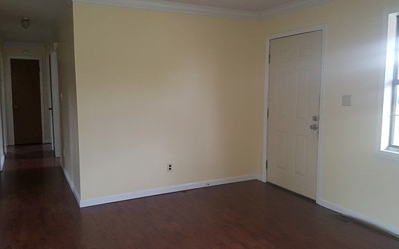 3rd image of 300 Heleena Dr