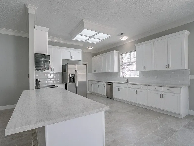 6302 Laver Love Dr — Photo 36