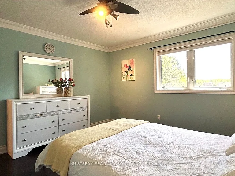 31 Ashfield Dr — Photo 26