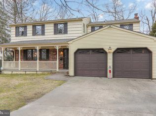 18 Evergreen Dr, Berlin, NJ 08009