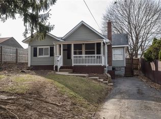 30 Palmetto Ave, Akron, OH 44301
