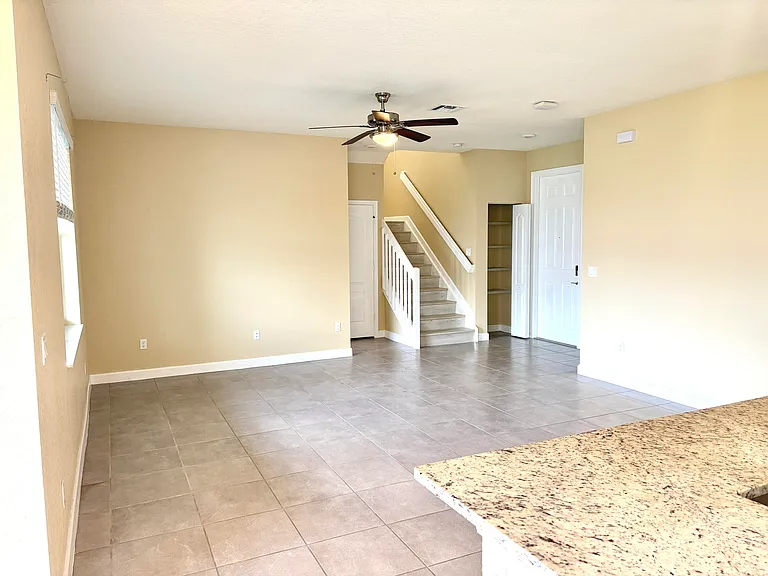 7962 NW Greenbank Cir — Photo 5