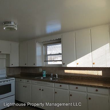 3rd image of 2096 76th St SE