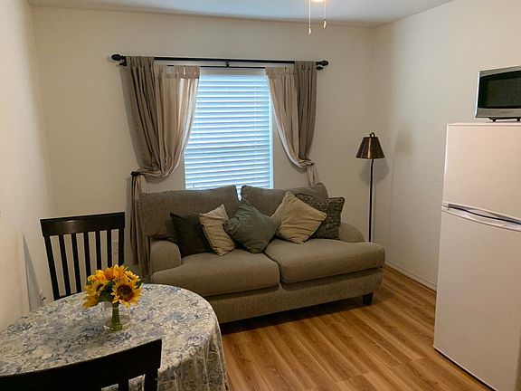 4th image of 7247 Wakeview Dr #2