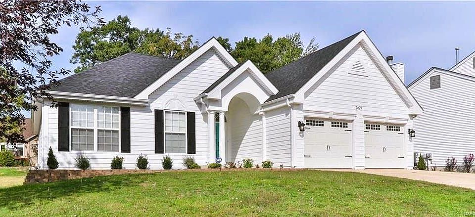 2nd image of 2627 Rockwood Pointe Ct