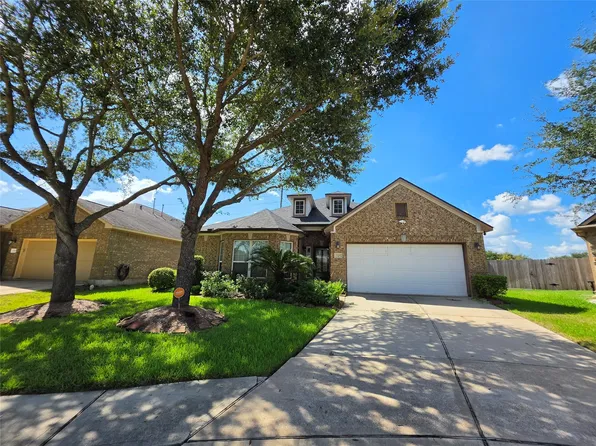 13316 Misting Falls Ln, Pearland, TX 77584