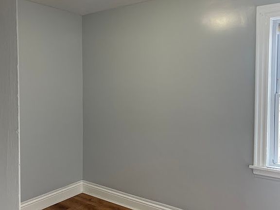 5th image of 415 Busti Ave Unit 1