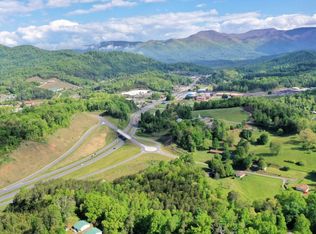 128 Evans Rd, Sylva, NC 28779