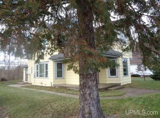 324 Greenland Rd, Ontonagon, MI 49953