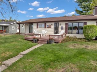 8657 Kokosing Rd, Hale, MI 48739