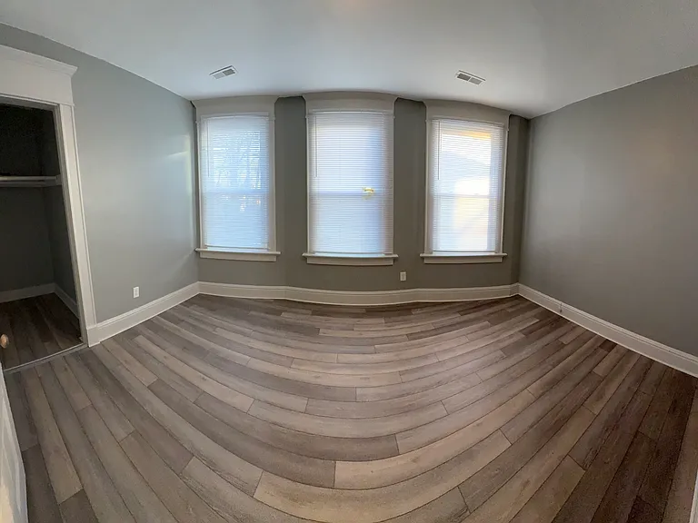 2216 W 3rd St #1/2 — Photo 3