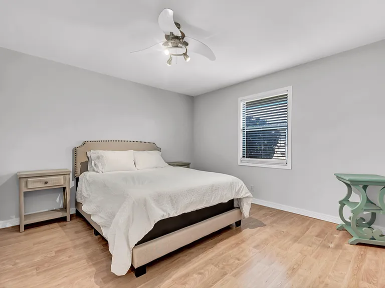 88 Pinehill Trl E — Photo 20