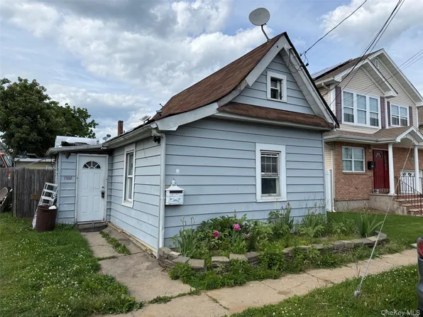 1326 Star Avenue, Elmont, NY 11003