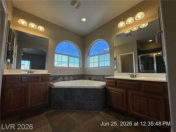 8103 Cheerful Valley Ave — Photo 3