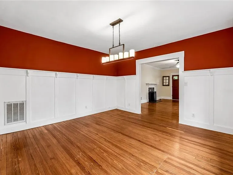 976 Hall Pl NW — Photo 10
