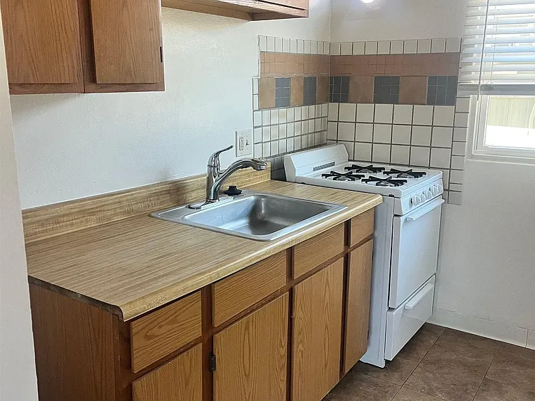 1604 Pacific Beach Dr #1604 — Photo 8