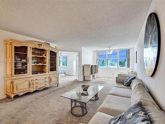 3rd image of 10456 NW 24th Pl APT 301