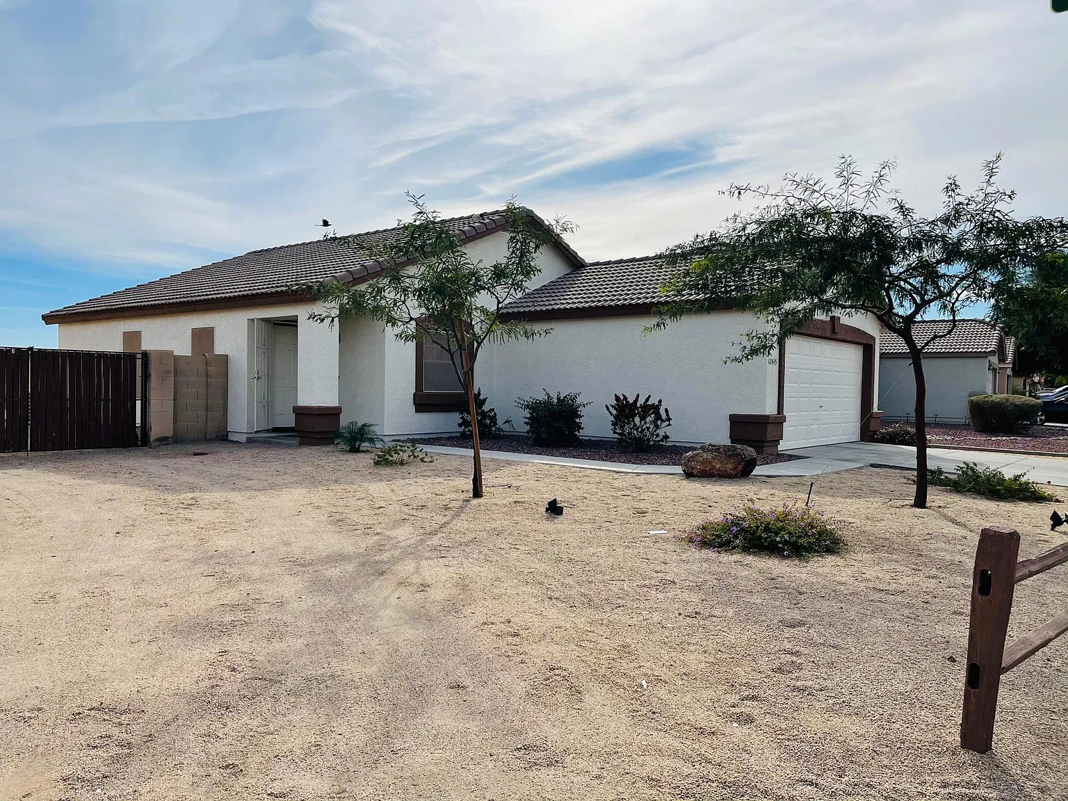 12445 N 127th Dr — Photo 4
