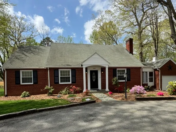 2910 N Main St, South Boston, VA 24592