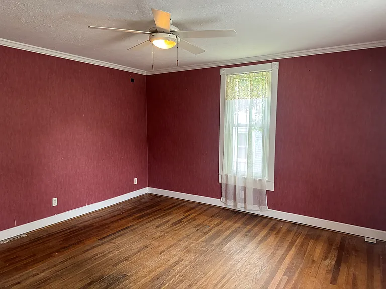 6917 Daisy Ave — Photo 2