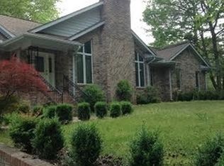 867 Hood Rd, Fayetteville, GA 30214