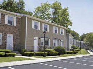 1600 Pennsylvania Ave, Guilderland, NY 12084