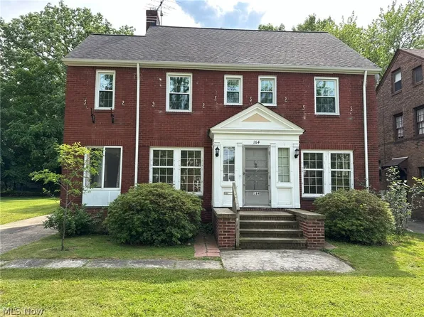 164 E 199th St, Euclid, OH 44119