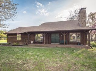 1316 Chatillon Estates Dr, Hazelwood, MO 63042