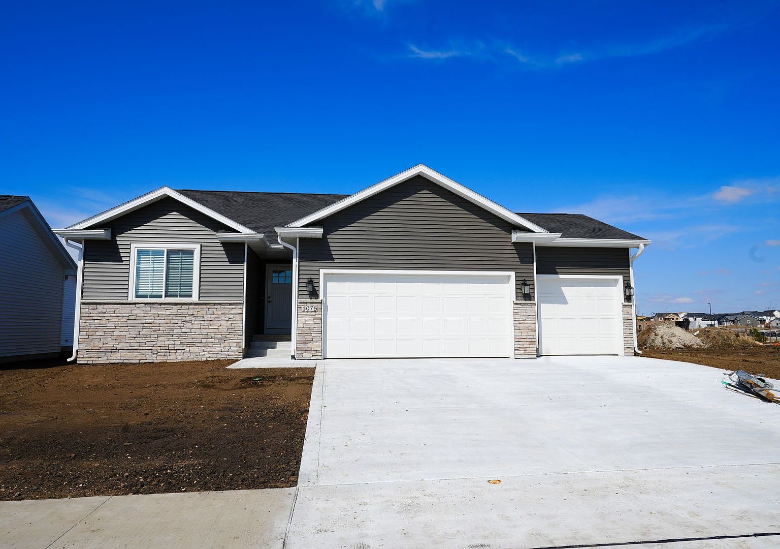 1075 Hamilton Rd, Waukee, IA 50263 | Zillow