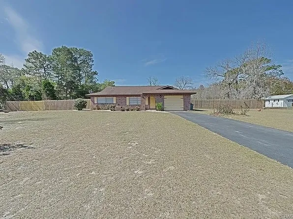 2830 N Carolina Rd, Crystal River, FL 34428